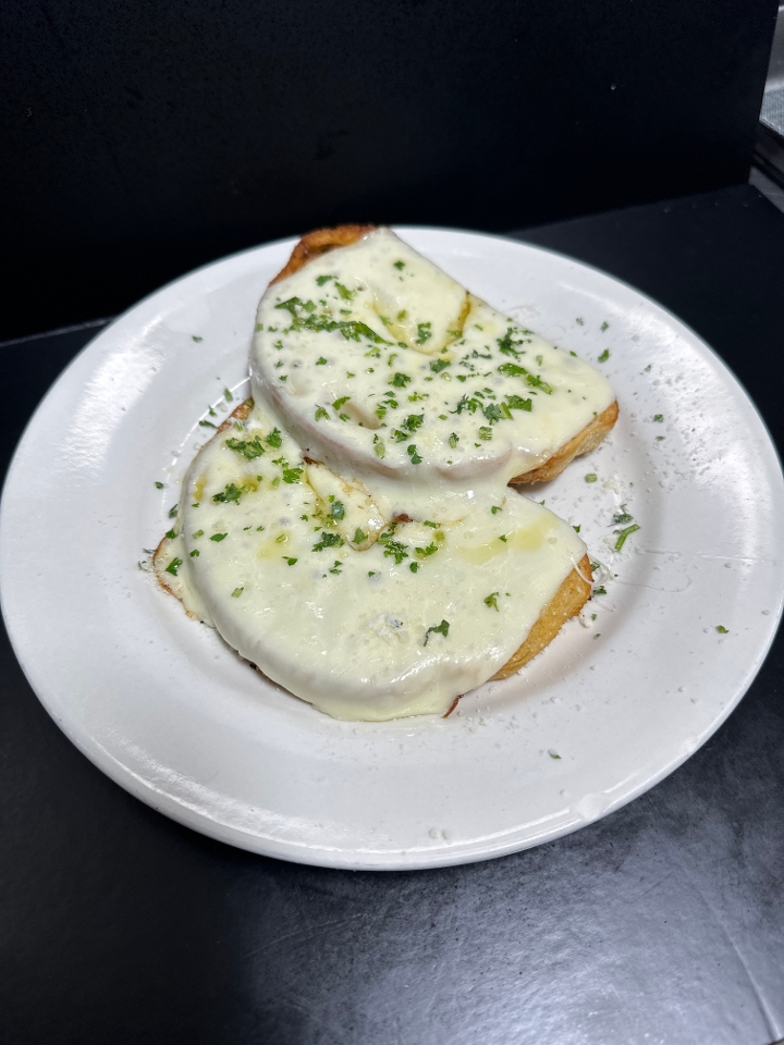 2 Slc Garlic Bread w Cheese